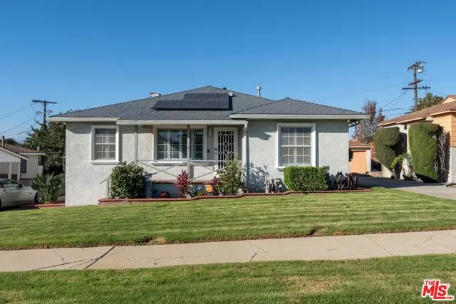 2031 W 98th Street, Los Angeles, CA 90047