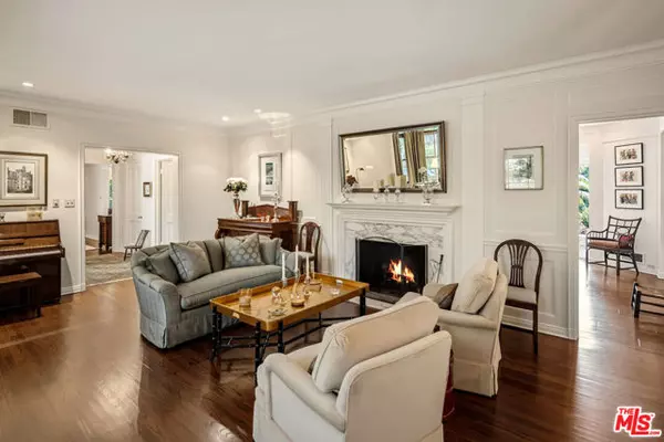 Pacific Palisades (los Angeles), CA 90272,1146 Amalfi Drive