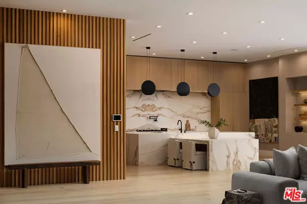 Los Angeles, CA 90049,13187 Chalon Road