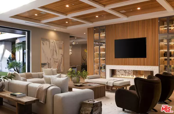 Los Angeles, CA 90049,13187 Chalon Road