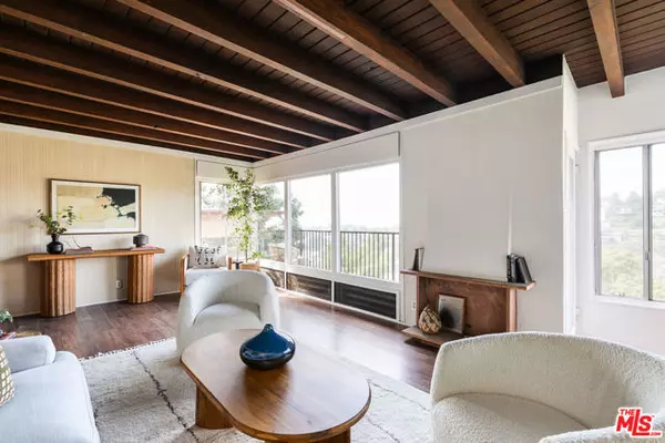 Los Angeles, CA 90026,1803 Silverwood Terrace