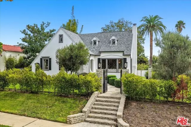 1136 S Burnside Avenue, Los Angeles, CA 90019