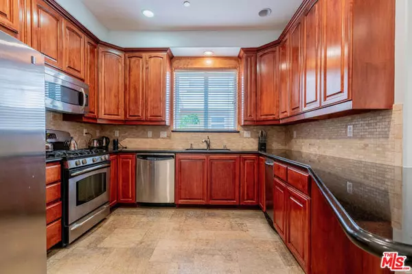 Pacific Palisades (los Angeles), CA 90272,16123 W Sunset Boulevard #305