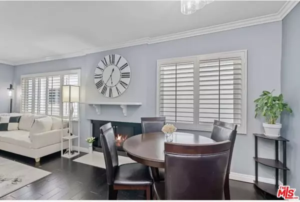 Los Angeles, CA 90049,11639 Chenault Street #404