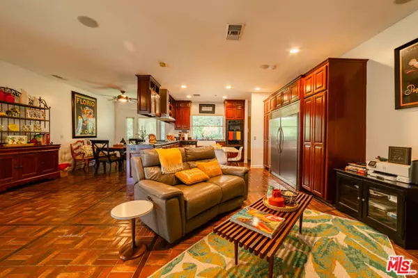 San Bernardino, CA 92404,3970 Oxford Lane