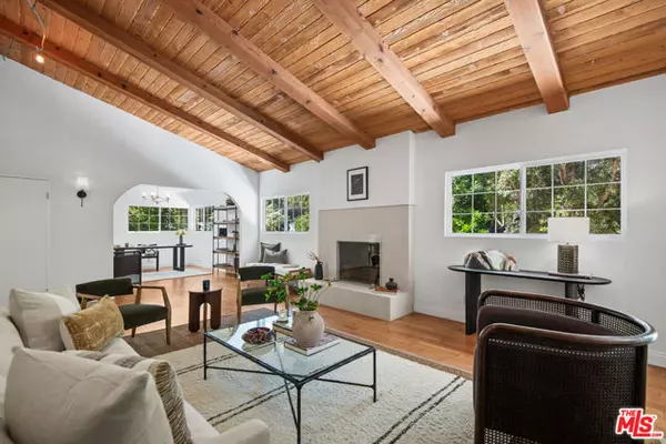 Los Angeles, CA 90068,2206 Outpost Drive