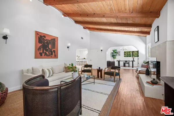 Los Angeles, CA 90068,2206 Outpost Drive