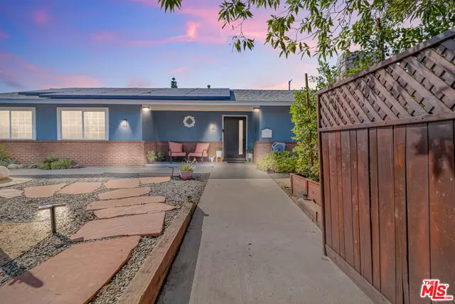 Granada Hills (los Angeles), CA 91344,11725 Balboa Boulevard