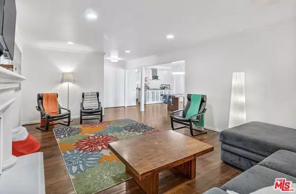 Granada Hills (los Angeles), CA 91344,11725 Balboa Boulevard