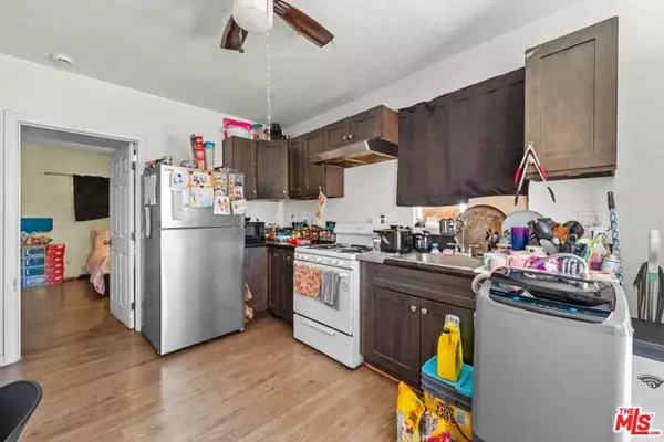 Los Angeles, CA 90011,1325 E Adams Boulevard