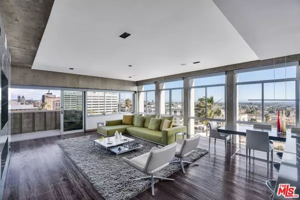 Los Angeles, CA 90046,7135 Hollywood Boulevard #802