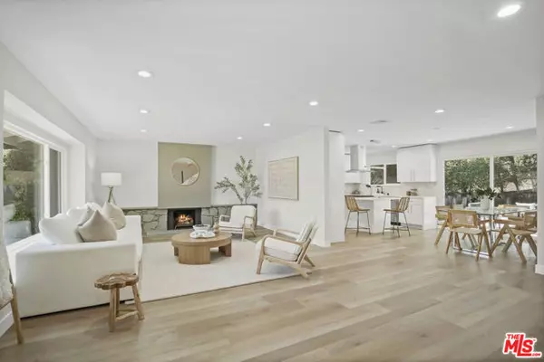 Porter Ranch (los Angeles), CA 91326,19009 Celtic Street