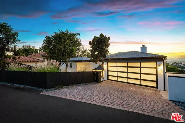 Los Angeles, CA 90068,3345 Wonder View Drive