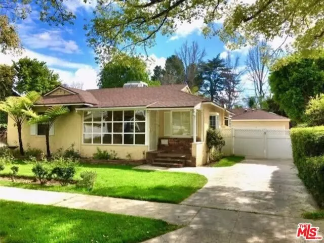Sherman Oaks, CA 91423,14024 Peach Grove Street