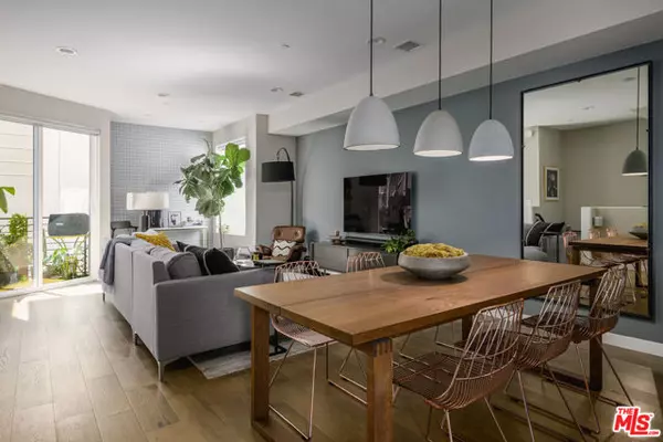 1244 Gordon Street, Los Angeles, CA 90038