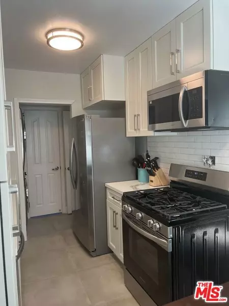 2123 S Orange Dr #4, Los Angeles, CA 90016