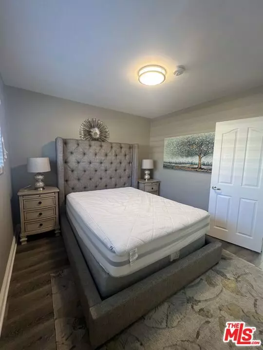 Los Angeles, CA 90016,2123 S Orange Dr #4