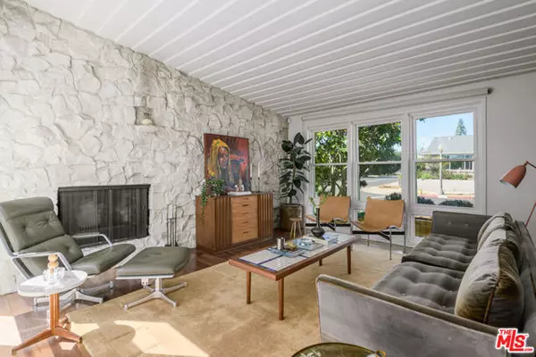 Los Angeles, CA 90035,1856 Hi Point Street