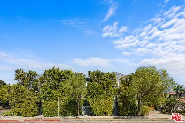 Santa Monica, CA 90403,803 25th Street