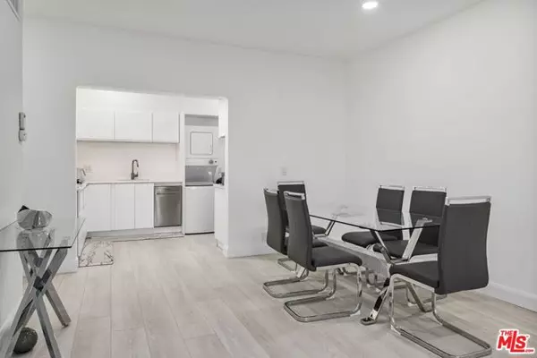 Santa Monica, CA 90403,803 25th Street