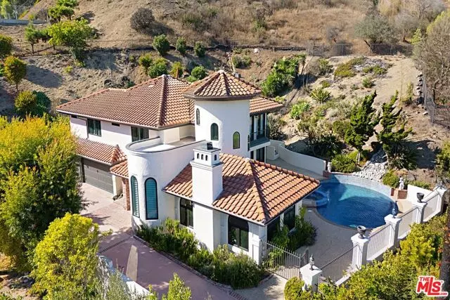 Pacific Palisades (los Angeles), CA 90272,16581 Via Floresta