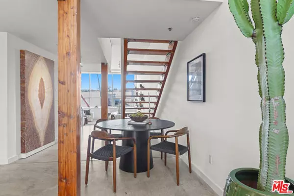 Venice (los Angeles), CA 90291,615 Hampton Drive #A309