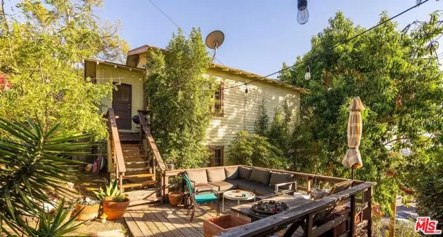 Los Angeles, CA 90065,3634 Roseview Avenue