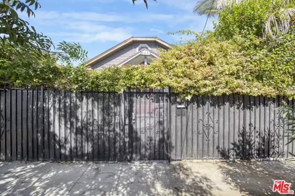 Los Angeles, CA 90068,6431 Dix Street