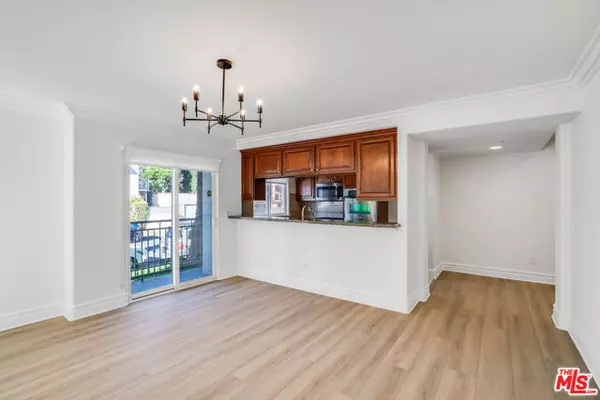 Los Angeles, CA 90035,8610 Chalmers Drive #101