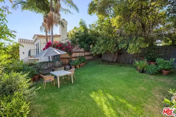 Los Angeles, CA 90025,10301 Mississippi Avenue