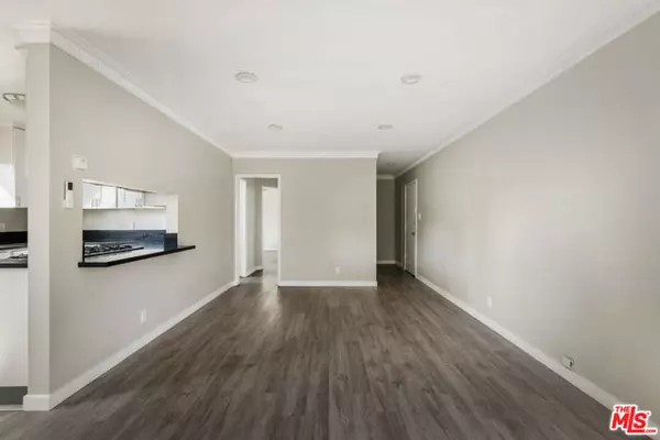 West Hollywood, CA 90046,925 N Curson Avenue #8