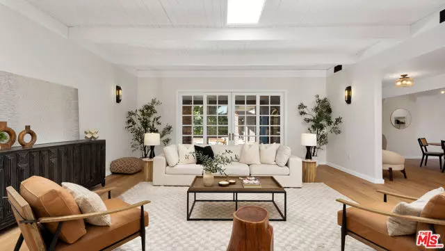 Studio City (los Angeles), CA 91607,4559 Morella Avenue