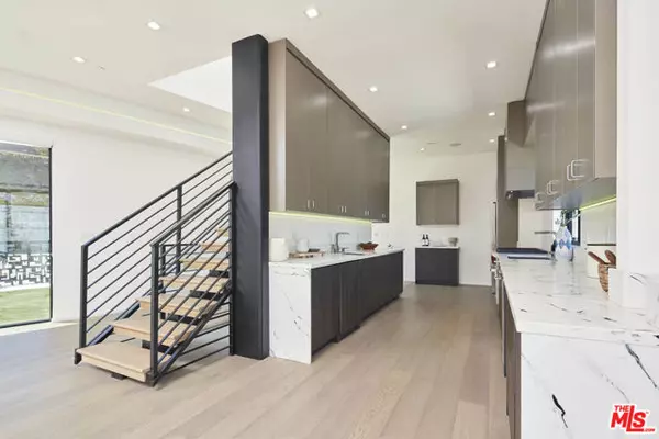 Culver City, CA 90230,4338 Huntley Avenue