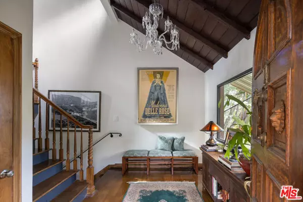 Los Angeles, CA 90068,3340 Durand Drive