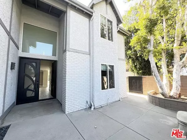 Chatsworth (los Angeles), CA 91311,10758 Cozycroft Avenue