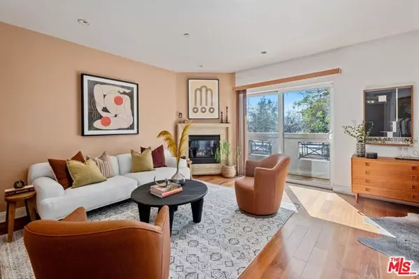 5401 Morella Avenue #4, Valley Village, CA 91607