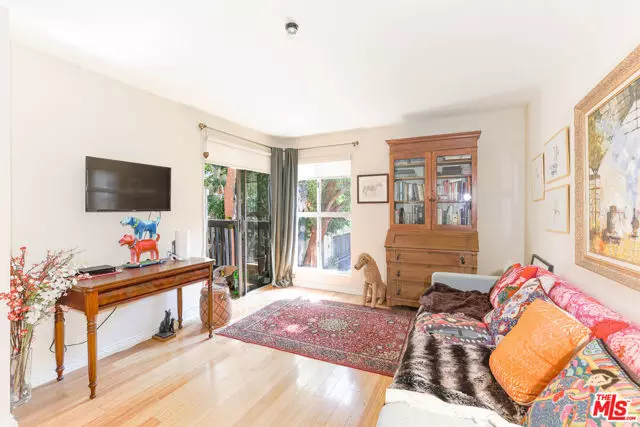 8105 Raintree Circle, Culver City, CA 90230