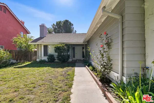 Palmdale, CA 93550,2048 E Avenue R10