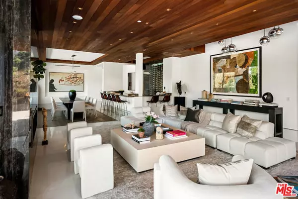 Pacific Palisades (los Angeles), CA 90272,17335 Tramonto Drive