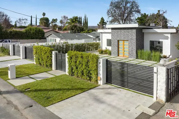 Woodland Hills (los Angeles), CA 91367,22931 Dolorosa Street