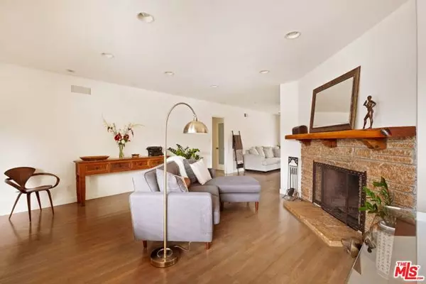 Venice (los Angeles), CA 90291,980 Vernon Avenue