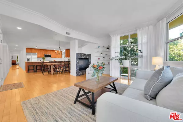 1601 S Bentley Avenue #201, Los Angeles, CA 90025