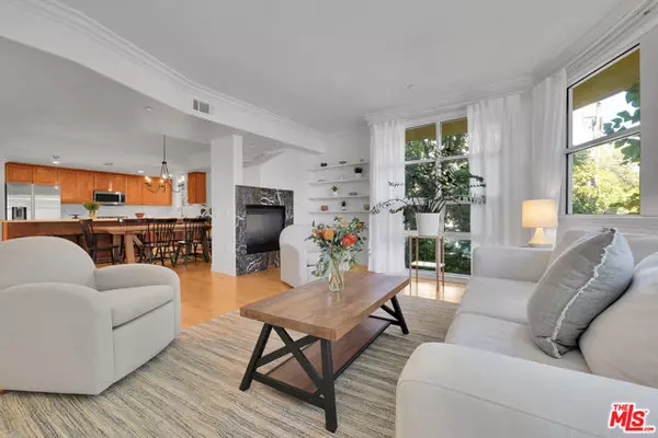 Los Angeles, CA 90025,1601 S Bentley Avenue #201