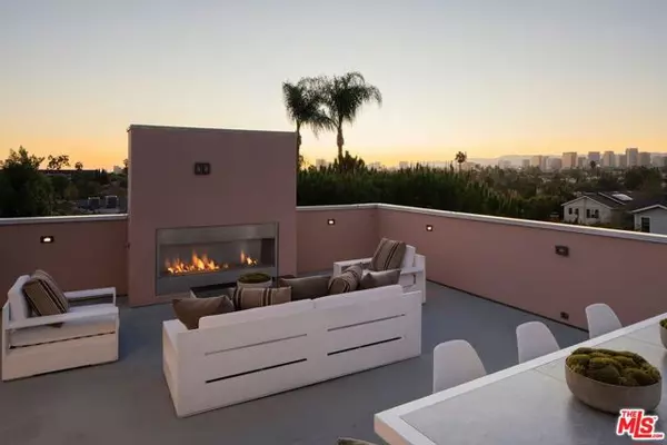 Los Angeles, CA 90064,10326 Keswick Avenue