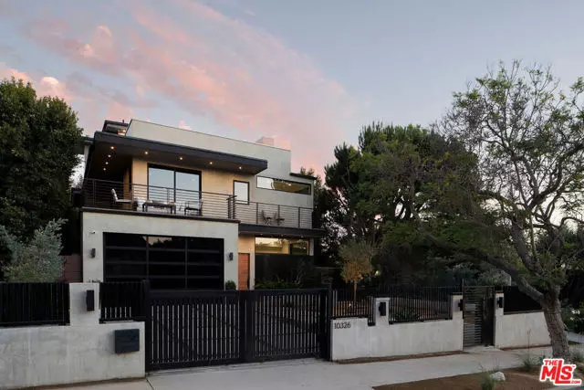 Los Angeles, CA 90064,10326 Keswick Avenue