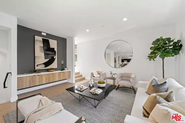 1624 N Normandie Avenue #B, Los Angeles, CA 90027