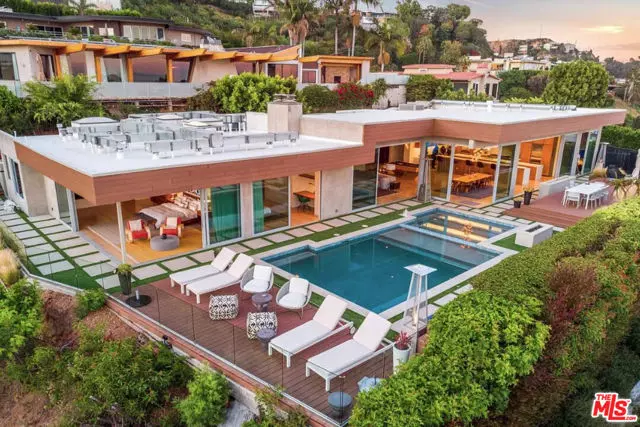 1429 Devlin Dr, Los Angeles, CA 90069