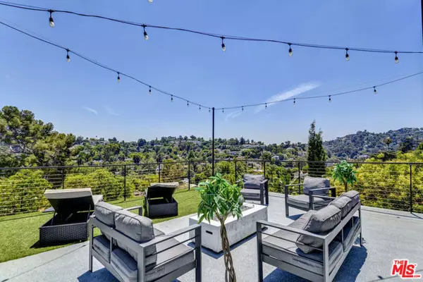 Los Angeles, CA 90068,3420 Blair Drive