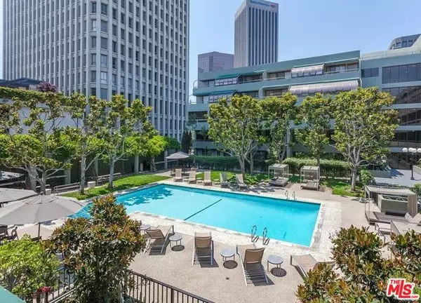 880 W 1st St #304, Los Angeles, CA 90012