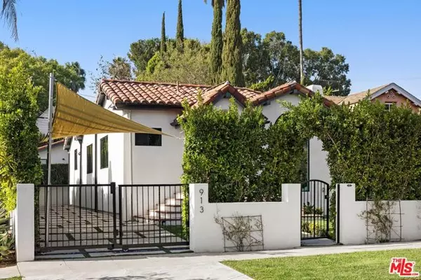 913 S Mullen Avenue, Los Angeles, CA 90019
